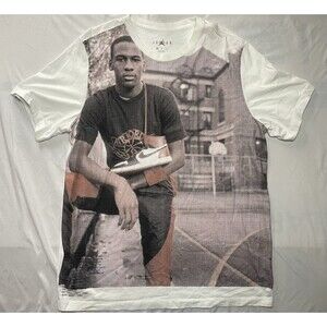 Jordan Shirt Mens XL White All Over Photo Graphic Nike Air Jordan AT8917-100